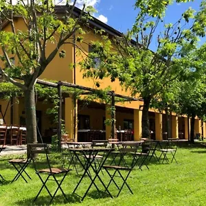 https://cascina-bosco-gerolo.emilia-romagnahotels.net